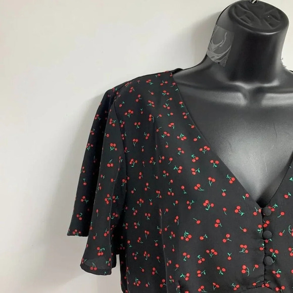 Ellison Women's Cherry Patterned V Neck Sheath Dress Size‎ M - Picture 5 of 13